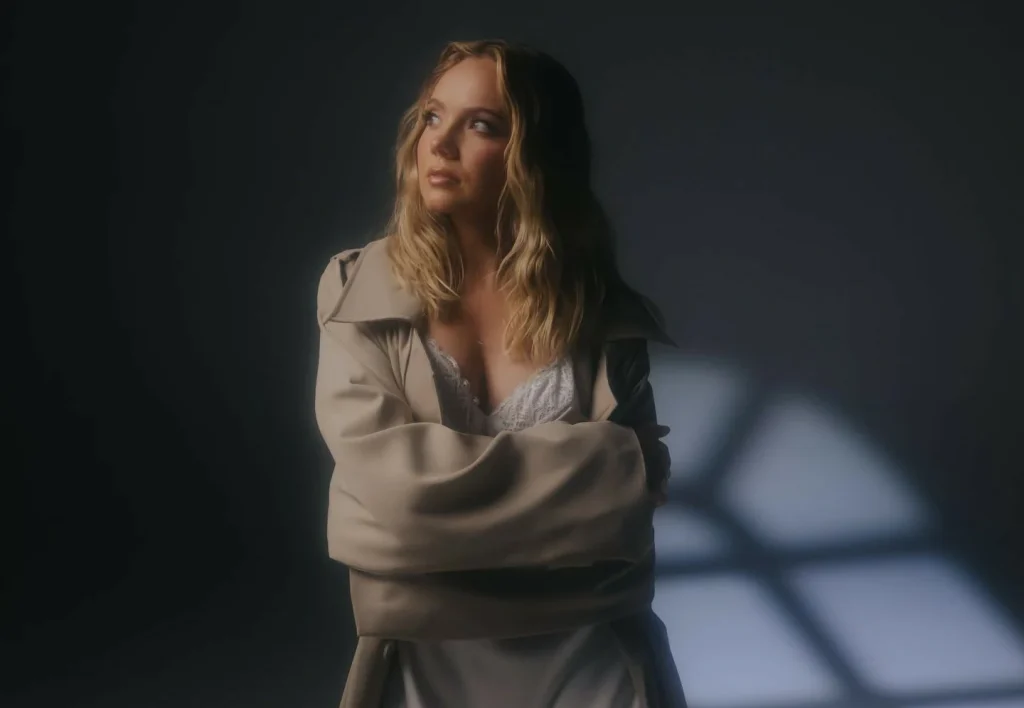 Danielle Bradbery