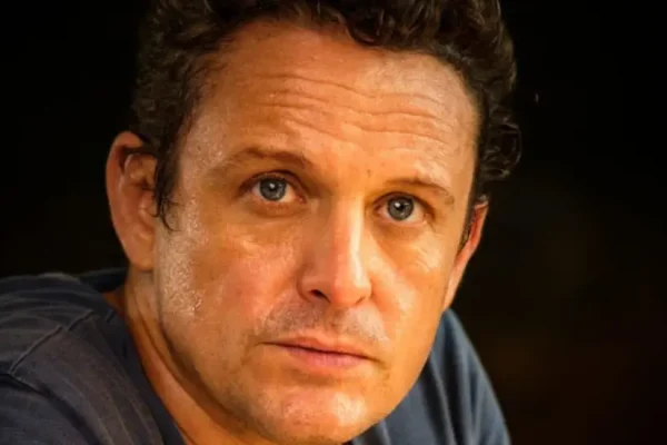 David Lyons