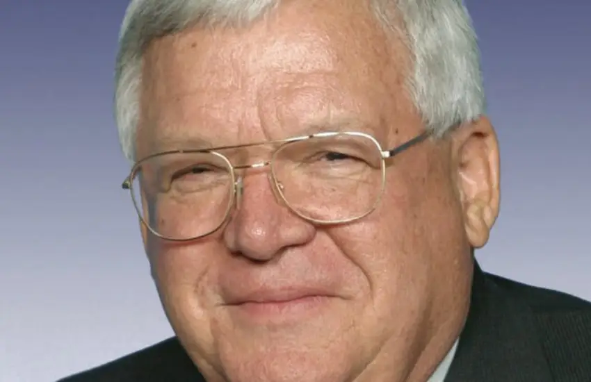 Dennis Hastert