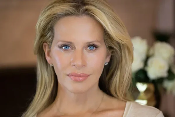 Dina Manzo