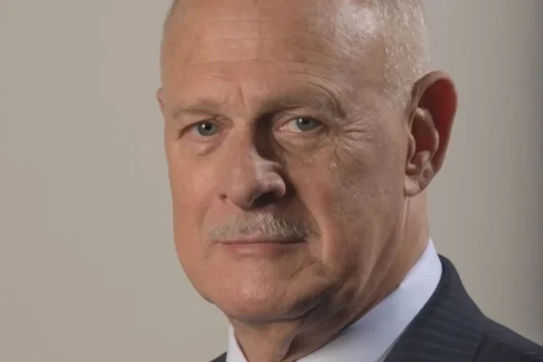 Gerald McRaney