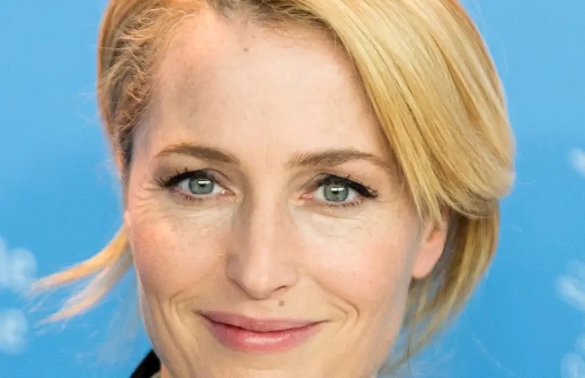 Gillian Anderson