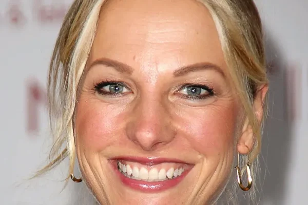 Lindsay Czarniak