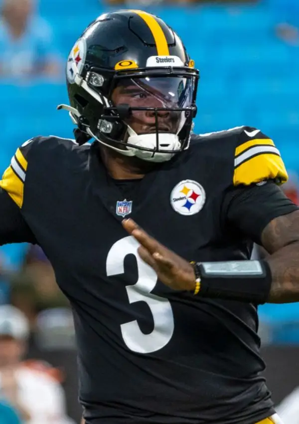 Who Is Steelers QB Dwayne Haskins’ Wife? Facts about Kalabrya Gondrezick-Haskins